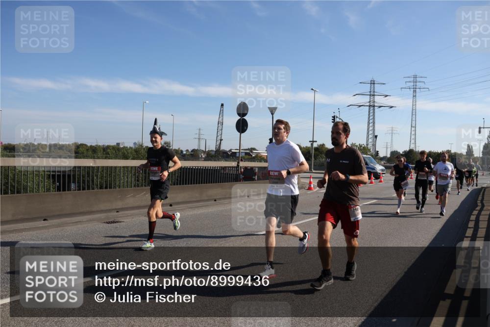 03.10.2025 - Köhlbrandbrückenlauf Julia Fischer http://msf.ph/oto/8999436 03.10.2025 12:12:27 Position 3  meine-sportfotos.de