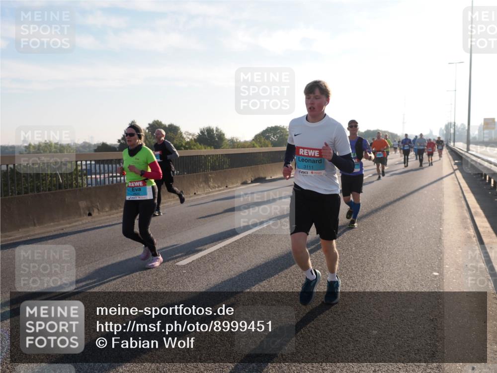 03.10.2025 - Köhlbrandbrückenlauf Fabian Wolf http://msf.ph/oto/8999451 03.10.2025 09:16:39 Position 3 2822, 3111 meine-sportfotos.de
