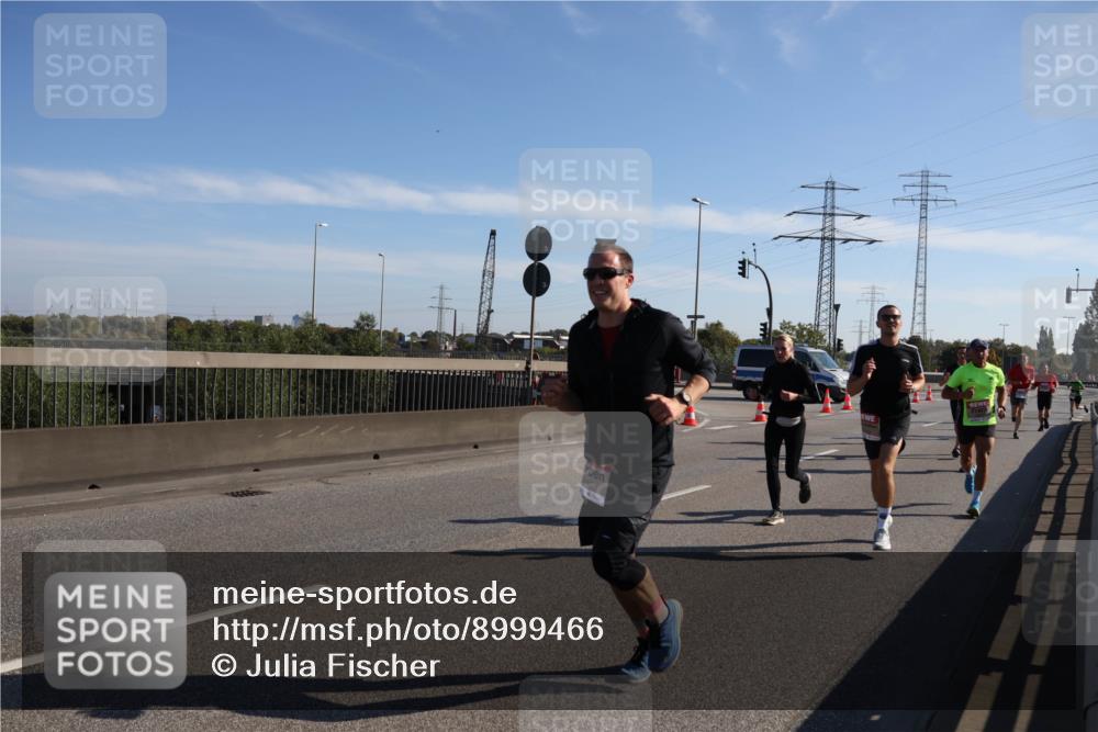 03.10.2025 - Köhlbrandbrückenlauf Julia Fischer http://msf.ph/oto/8999466 03.10.2025 12:12:32 Position 3  meine-sportfotos.de