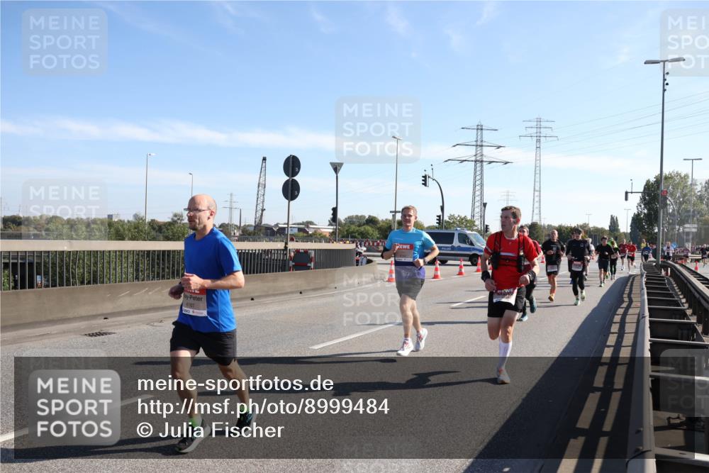03.10.2025 - Köhlbrandbrückenlauf Julia Fischer http://msf.ph/oto/8999484 03.10.2025 12:12:46 Position 3 4187 meine-sportfotos.de