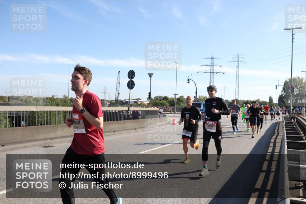 03.10.2025 - Köhlbrandbrückenlauf Julia Fischer http://msf.ph/oto/8999496 03.10.2025 12:12:49 Position 3 4554 meine-sportfotos.de