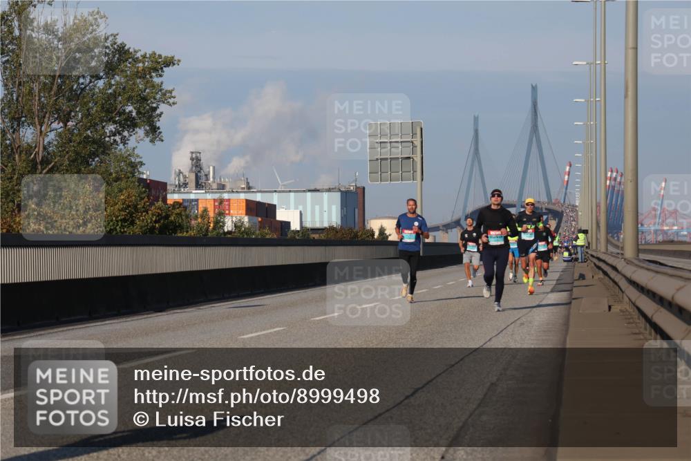 03.10.2025 - Köhlbrandbrückenlauf Luisa Fischer http://msf.ph/oto/8999498 03.10.2025 10:41:10 Position 3  meine-sportfotos.de