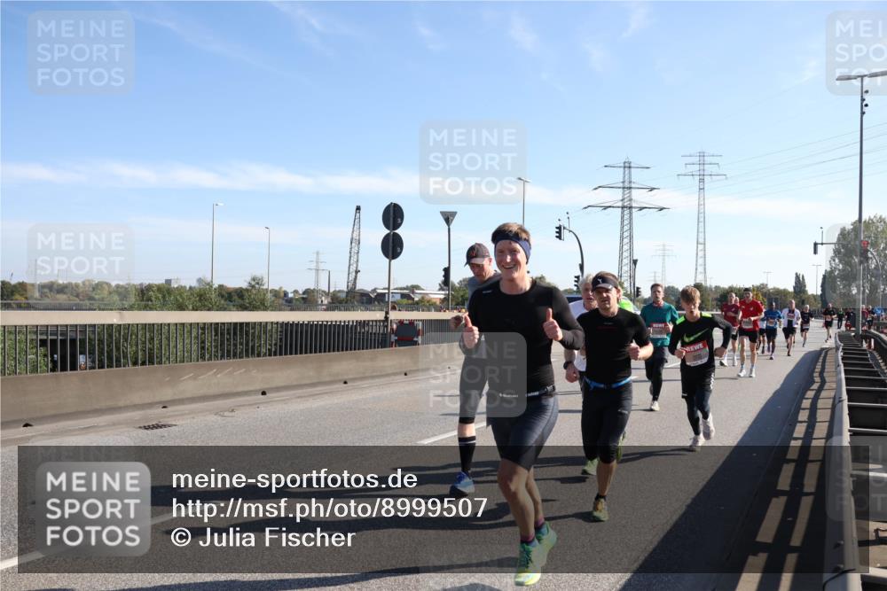 03.10.2025 - Köhlbrandbrückenlauf Julia Fischer http://msf.ph/oto/8999507 03.10.2025 12:12:51 Position 3  meine-sportfotos.de