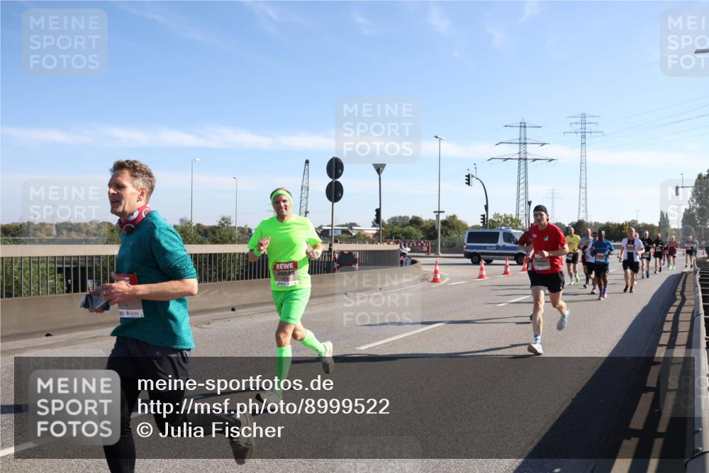 03.10.2025 - Köhlbrandbrückenlauf Julia Fischer http://msf.ph/oto/8999522 03.10.2025 12:12:54 Position 3 0, 14 meine-sportfotos.de
