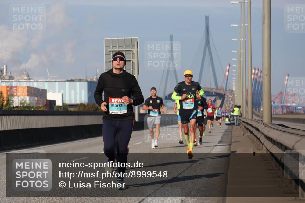 03.10.2025 - Köhlbrandbrückenlauf Luisa Fischer http://msf.ph/oto/8999548 03.10.2025 10:41:13 Position 3 1019 meine-sportfotos.de