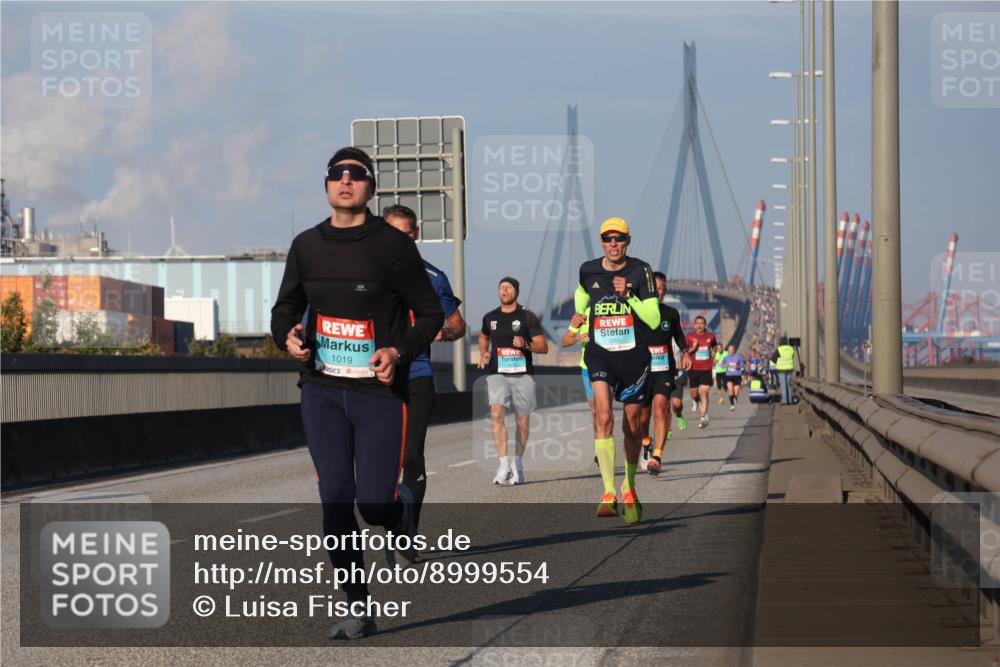 03.10.2025 - Köhlbrandbrückenlauf Luisa Fischer http://msf.ph/oto/8999554 03.10.2025 10:41:14 Position 3 1019, 1055, 106, 22 meine-sportfotos.de
