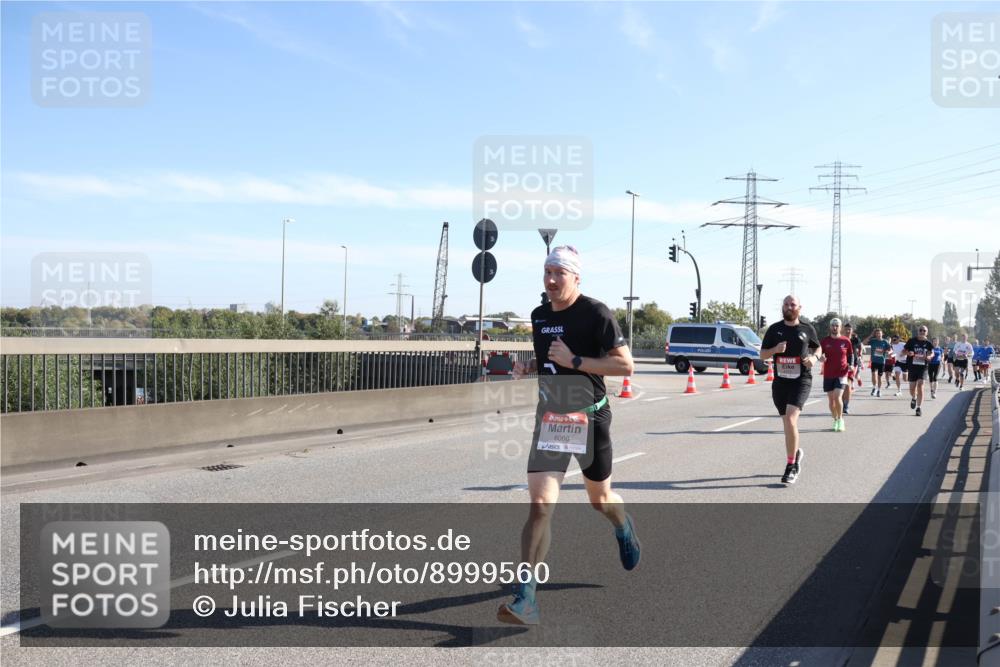 03.10.2025 - Köhlbrandbrückenlauf Julia Fischer http://msf.ph/oto/8999560 03.10.2025 12:13:00 Position 3 6060 meine-sportfotos.de