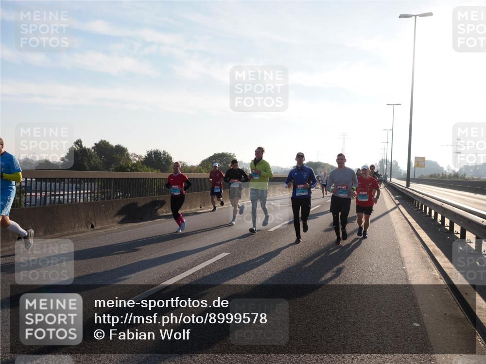 03.10.2025 - Köhlbrandbrückenlauf Fabian Wolf http://msf.ph/oto/8999578 03.10.2025 09:16:44 Position 3  meine-sportfotos.de