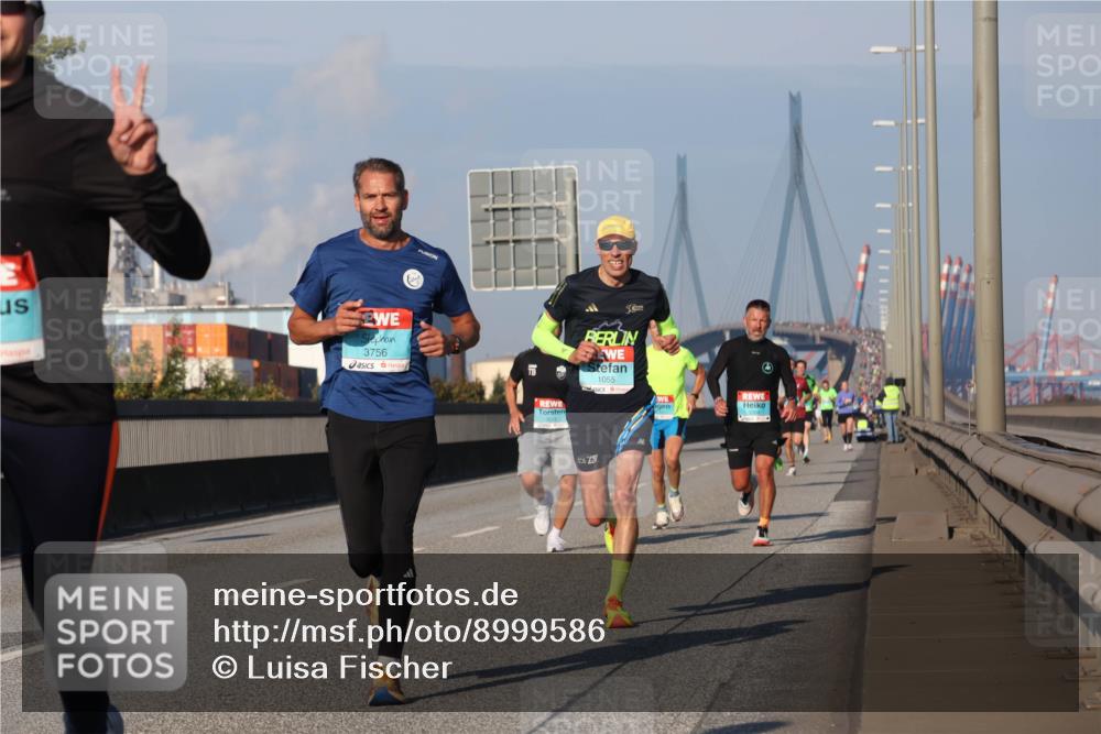 03.10.2025 - Köhlbrandbrückenlauf Luisa Fischer http://msf.ph/oto/8999586 03.10.2025 10:41:16 Position 3 3756, 5, 1055 meine-sportfotos.de