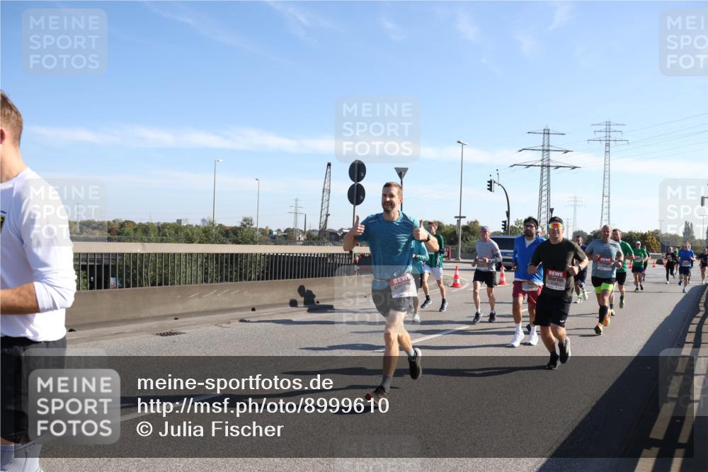 03.10.2025 - Köhlbrandbrückenlauf Julia Fischer http://msf.ph/oto/8999610 03.10.2025 12:13:08 Position 3  meine-sportfotos.de