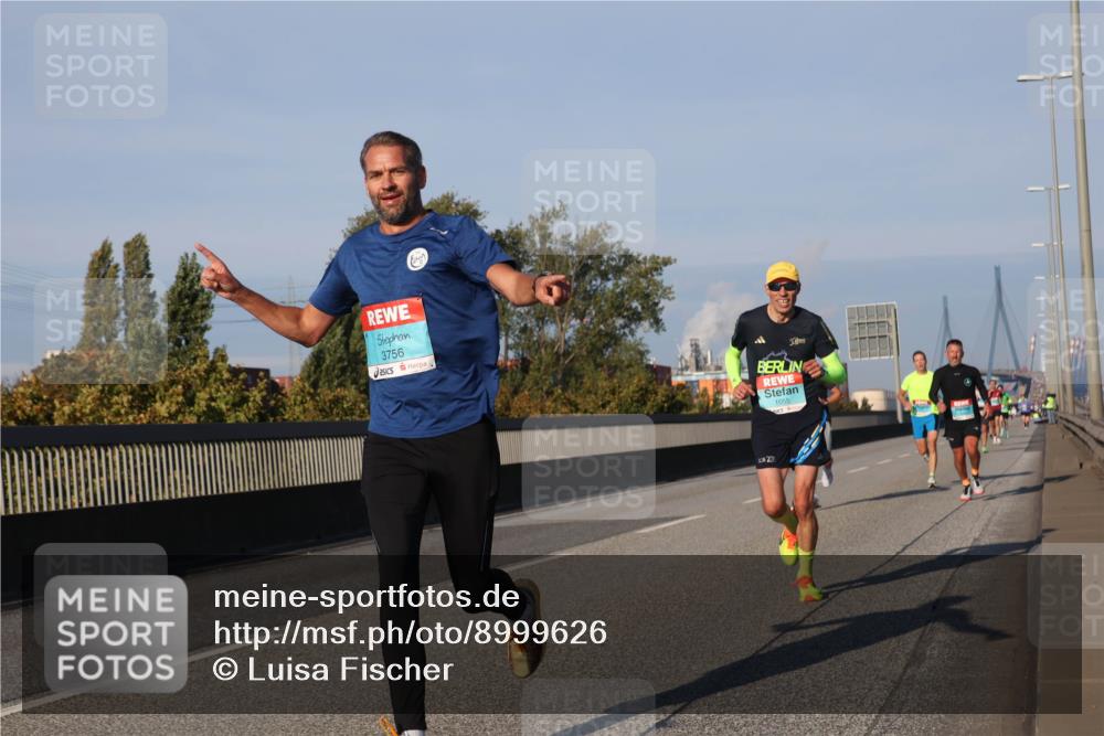 03.10.2025 - Köhlbrandbrückenlauf Luisa Fischer http://msf.ph/oto/8999626 03.10.2025 10:41:18 Position 3 3756, 1055 meine-sportfotos.de