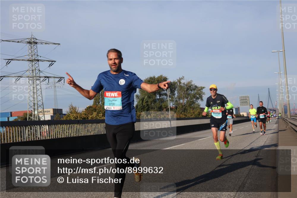 03.10.2025 - Köhlbrandbrückenlauf Luisa Fischer http://msf.ph/oto/8999632 03.10.2025 10:41:18 Position 3 3756 meine-sportfotos.de