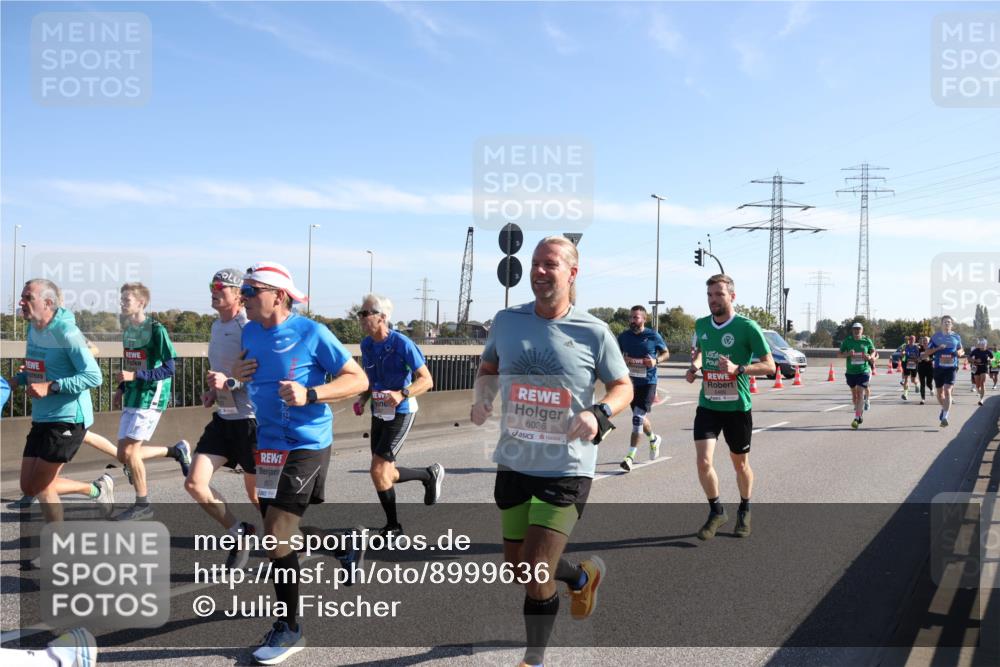 03.10.2025 - Köhlbrandbrückenlauf Julia Fischer http://msf.ph/oto/8999636 03.10.2025 12:13:10 Position 3 6674, 6036 meine-sportfotos.de
