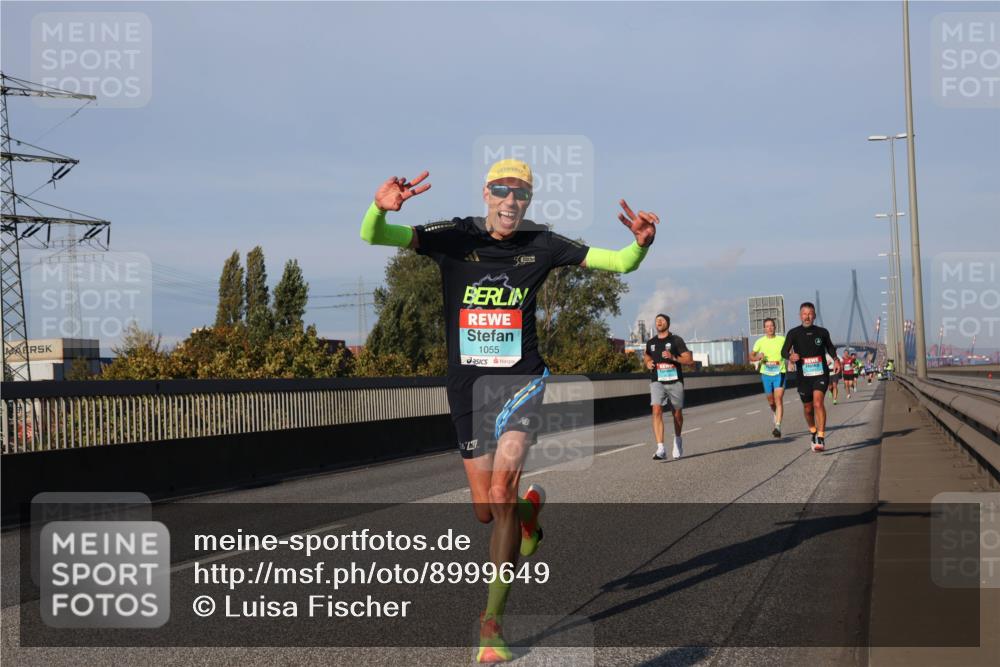 03.10.2025 - Köhlbrandbrückenlauf Luisa Fischer http://msf.ph/oto/8999649 03.10.2025 10:41:19 Position 3 1055 meine-sportfotos.de