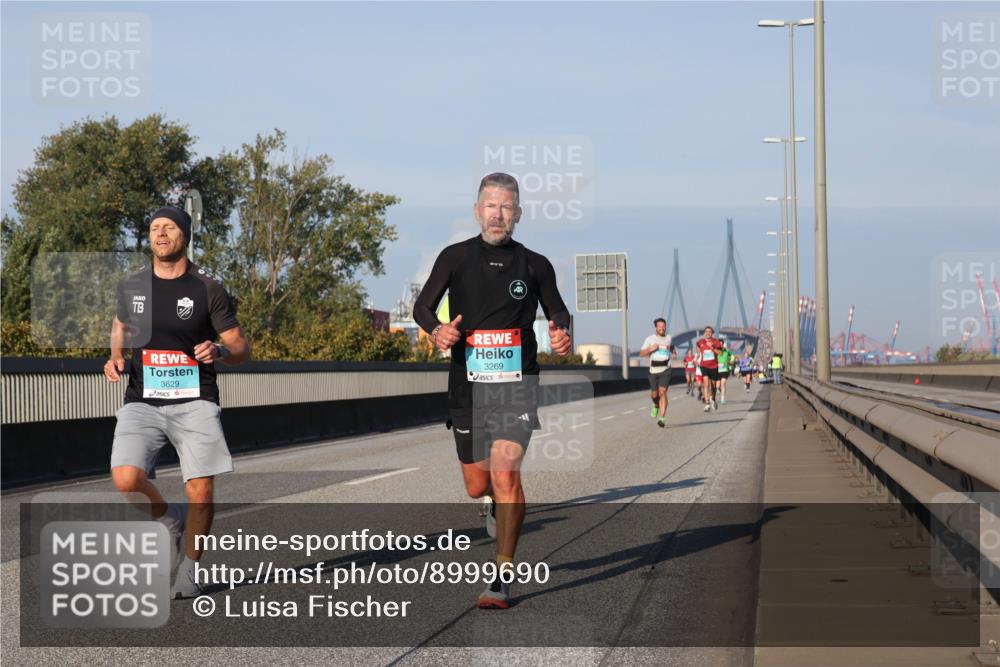 03.10.2025 - Köhlbrandbrückenlauf Luisa Fischer http://msf.ph/oto/8999690 03.10.2025 10:41:21 Position 3 3629, 3269 meine-sportfotos.de