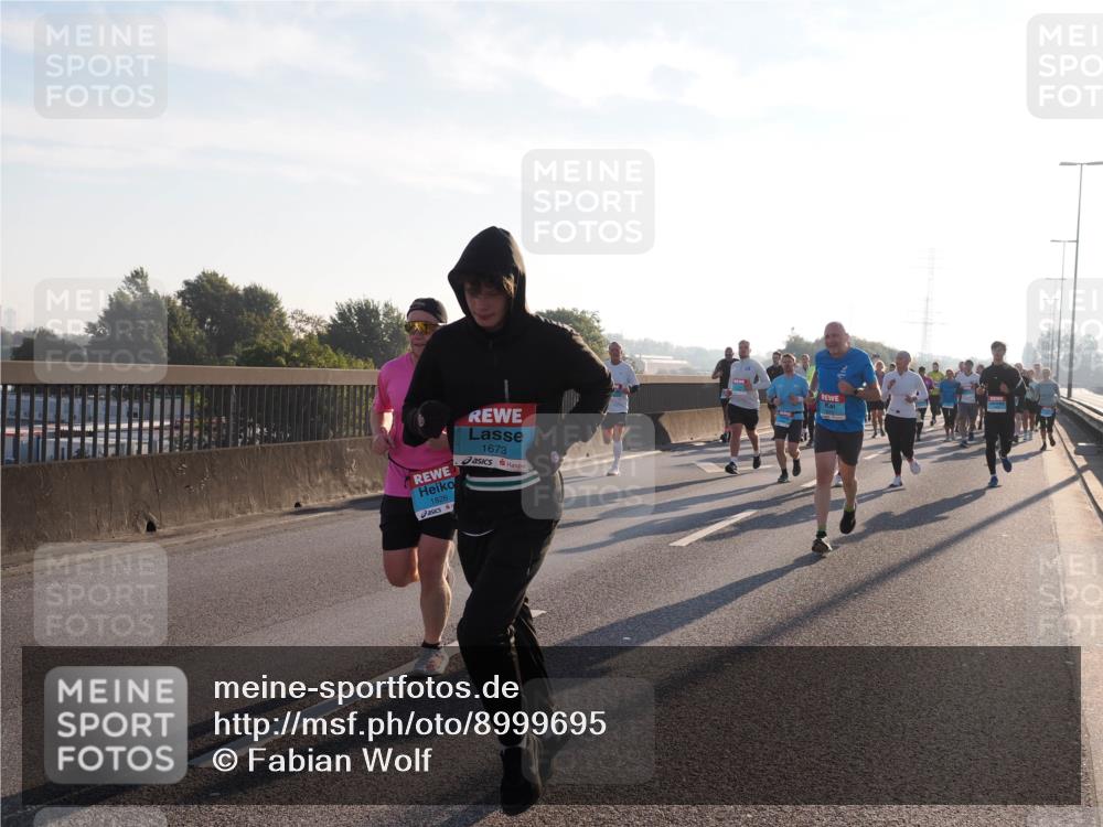 03.10.2025 - Köhlbrandbrückenlauf Fabian Wolf http://msf.ph/oto/8999695 03.10.2025 09:16:52 Position 3 1826, 1673 meine-sportfotos.de
