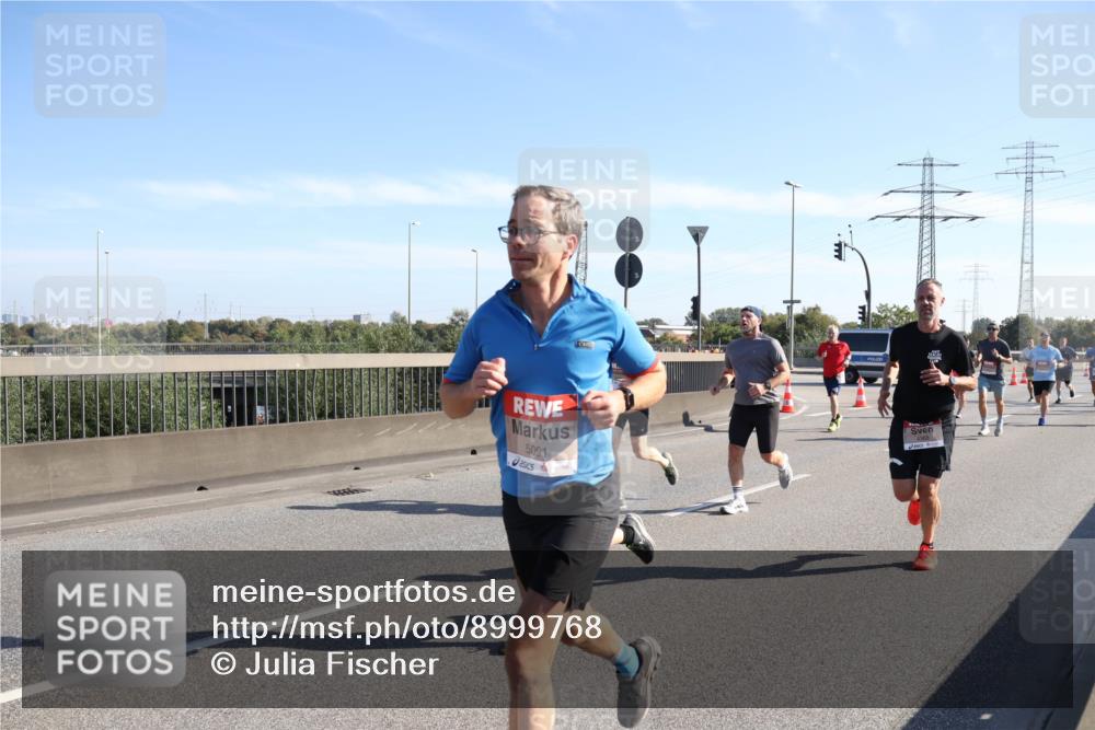 03.10.2025 - Köhlbrandbrückenlauf Julia Fischer http://msf.ph/oto/8999768 03.10.2025 12:13:35 Position 3 5091 meine-sportfotos.de
