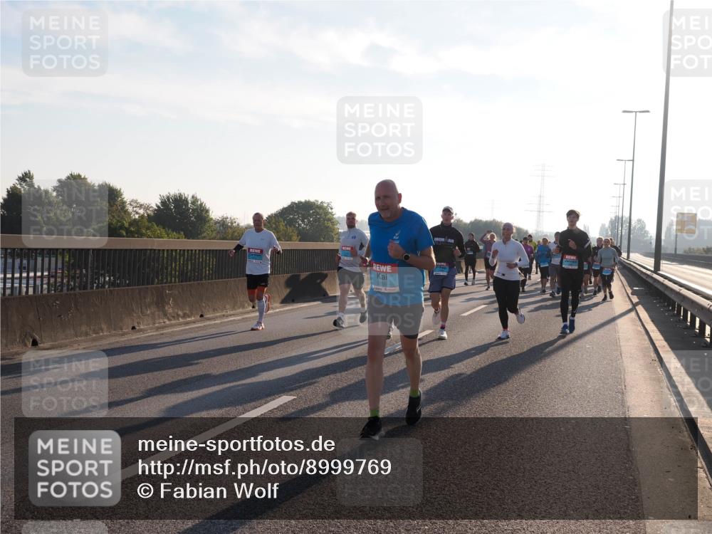 03.10.2025 - Köhlbrandbrückenlauf Fabian Wolf http://msf.ph/oto/8999769 03.10.2025 09:16:53 Position 3 3250 meine-sportfotos.de