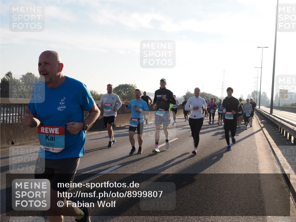 03.10.2025 - Köhlbrandbrückenlauf Fabian Wolf http://msf.ph/oto/8999807 03.10.2025 09:16:54 Position 3 3250 meine-sportfotos.de