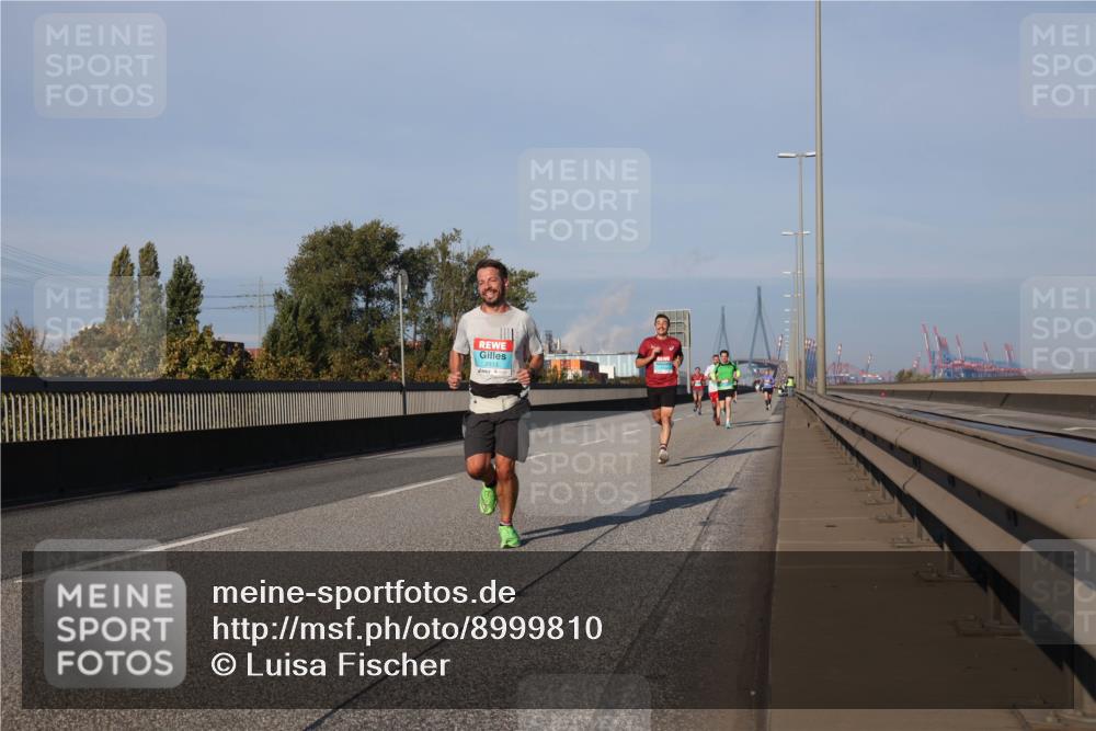 03.10.2025 - Köhlbrandbrückenlauf Luisa Fischer http://msf.ph/oto/8999810 03.10.2025 10:41:28 Position 3  meine-sportfotos.de