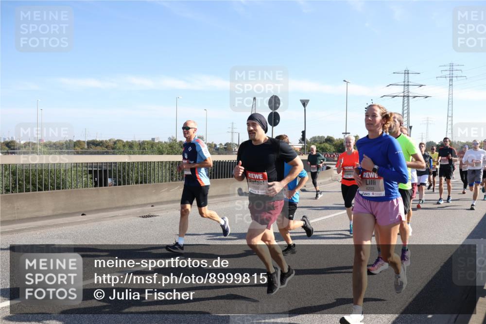 03.10.2025 - Köhlbrandbrückenlauf Julia Fischer http://msf.ph/oto/8999815 03.10.2025 12:13:44 Position 3 5810, 4203 meine-sportfotos.de