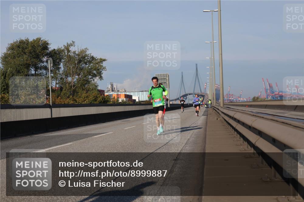 03.10.2025 - Köhlbrandbrückenlauf Luisa Fischer http://msf.ph/oto/8999887 03.10.2025 10:41:32 Position 3  meine-sportfotos.de