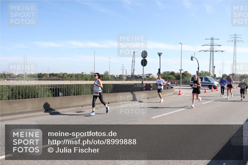 03.10.2025 - Köhlbrandbrückenlauf Julia Fischer http://msf.ph/oto/8999888 03.10.2025 12:13:51 Position 3  meine-sportfotos.de