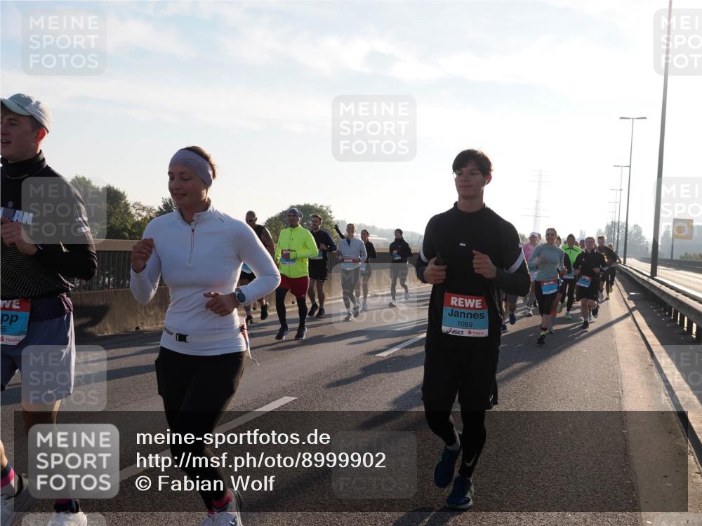 03.10.2025 - Köhlbrandbrückenlauf Fabian Wolf http://msf.ph/oto/8999902 03.10.2025 09:16:56 Position 3 36, 1089 meine-sportfotos.de