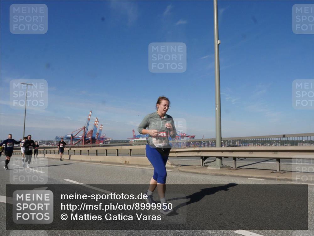03.10.2025 - Köhlbrandbrückenlauf Matties Gatica Varas http://msf.ph/oto/8999950 03.10.2025 12:52:58 Position 2 6114 meine-sportfotos.de