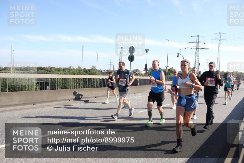 03.10.2025 - Köhlbrandbrückenlauf Julia Fischer http://msf.ph/oto/8999975 03.10.2025 12:14:05 Position 3 319 meine-sportfotos.de