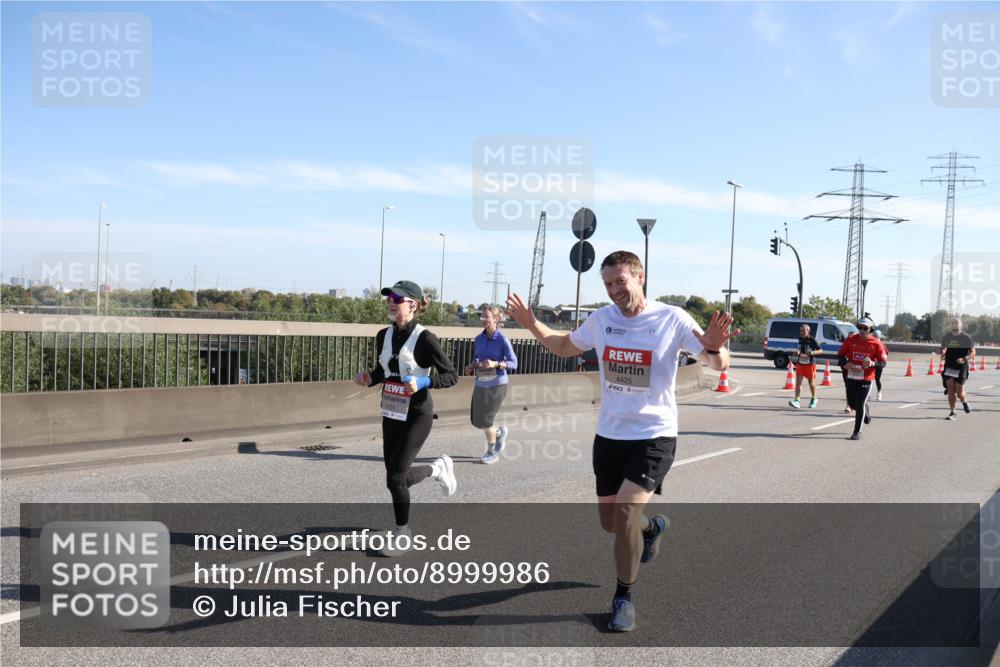 03.10.2025 - Köhlbrandbrückenlauf Julia Fischer http://msf.ph/oto/8999986 03.10.2025 12:14:09 Position 3 4151, 4425 meine-sportfotos.de