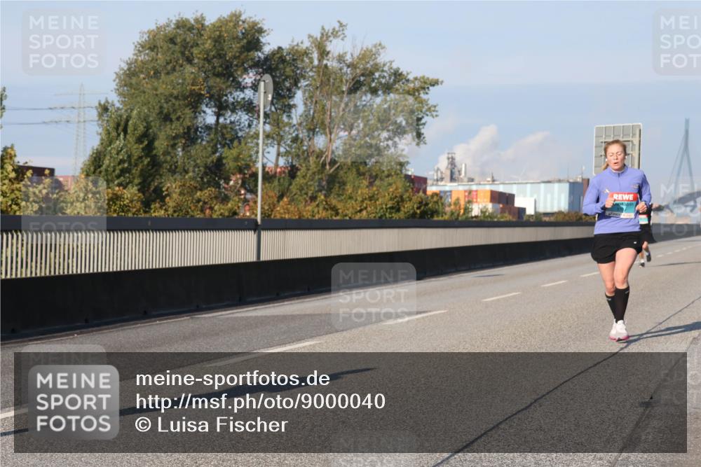 03.10.2025 - Köhlbrandbrückenlauf Luisa Fischer http://msf.ph/oto/9000040 03.10.2025 10:41:40 Position 3  meine-sportfotos.de