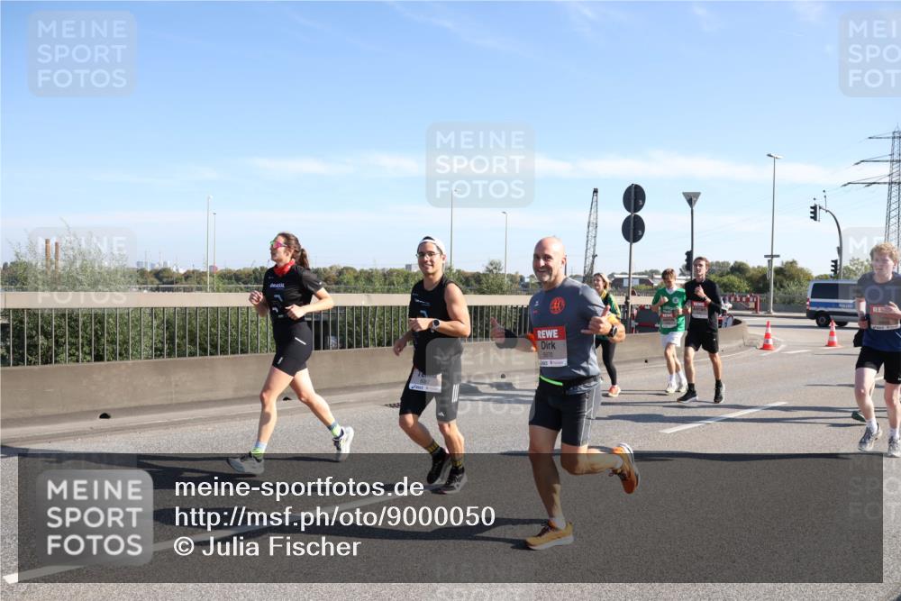 03.10.2025 - Köhlbrandbrückenlauf Julia Fischer http://msf.ph/oto/9000050 03.10.2025 12:14:26 Position 3 5670 meine-sportfotos.de