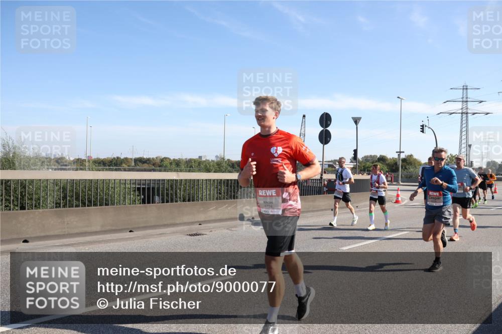 03.10.2025 - Köhlbrandbrückenlauf Julia Fischer http://msf.ph/oto/9000077 03.10.2025 12:14:29 Position 3 6724 meine-sportfotos.de