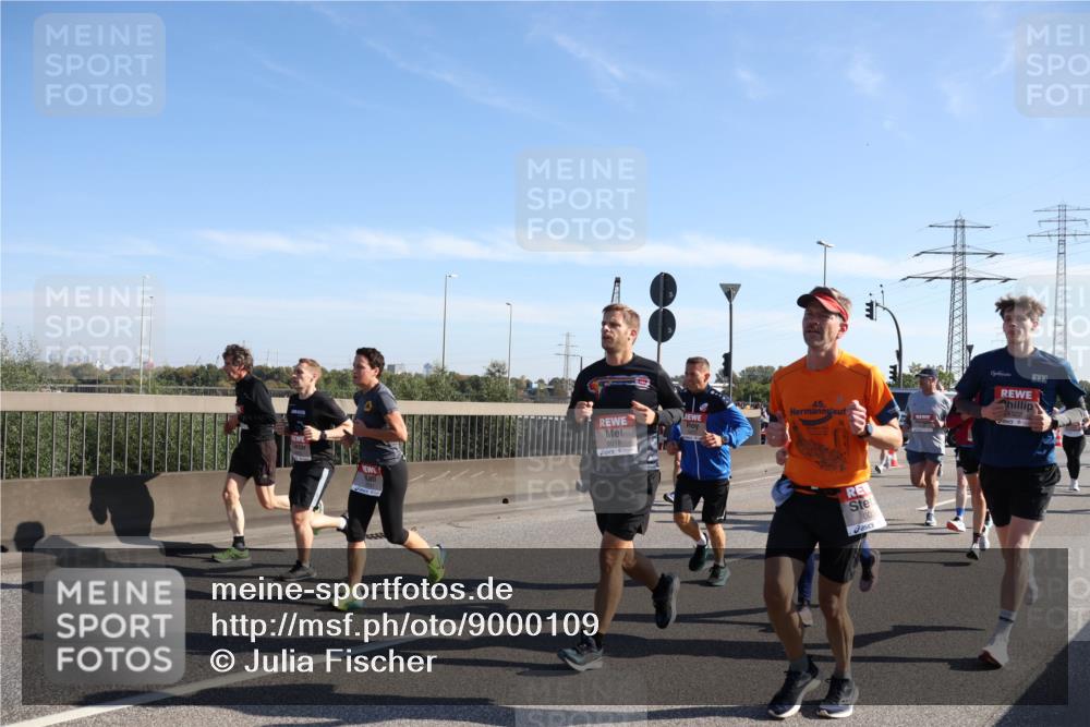 03.10.2025 - Köhlbrandbrückenlauf Julia Fischer http://msf.ph/oto/9000109 03.10.2025 12:14:35 Position 3  meine-sportfotos.de