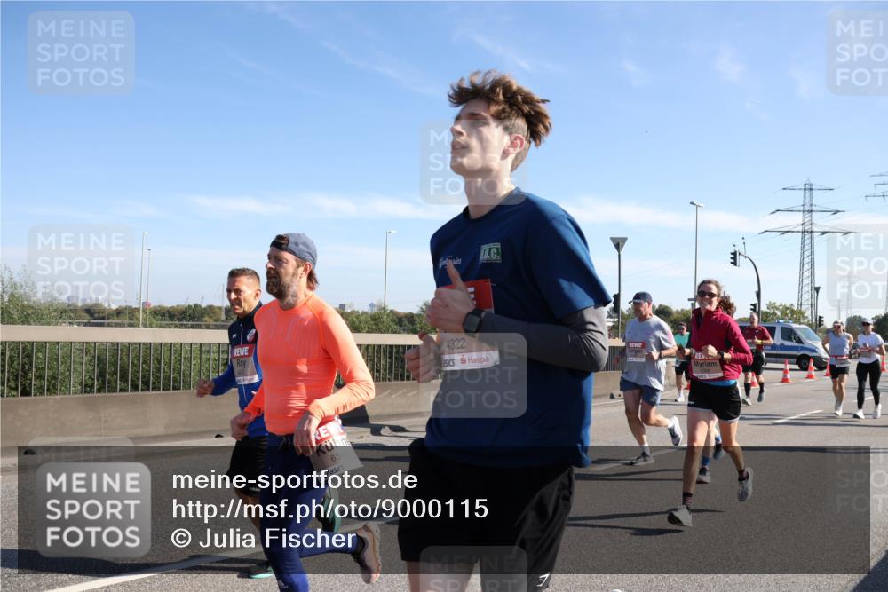 03.10.2025 - Köhlbrandbrückenlauf Julia Fischer http://msf.ph/oto/9000115 03.10.2025 12:14:36 Position 3 63, 4322, 1 meine-sportfotos.de