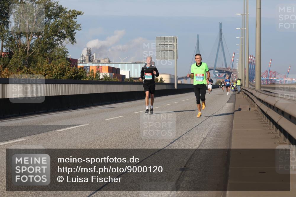 03.10.2025 - Köhlbrandbrückenlauf Luisa Fischer http://msf.ph/oto/9000120 03.10.2025 10:41:44 Position 3  meine-sportfotos.de
