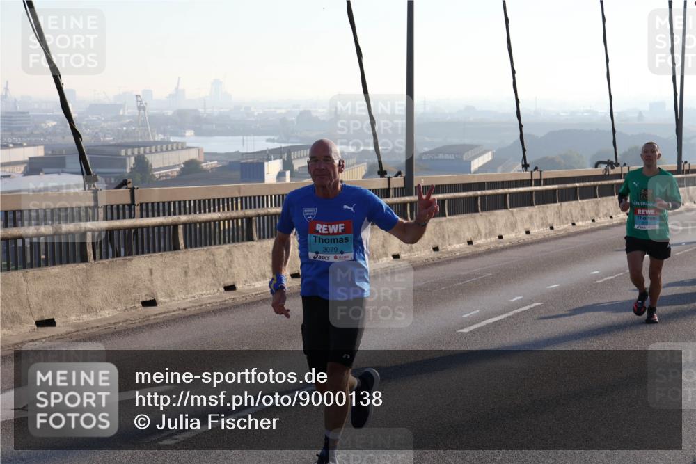 03.10.2025 - Köhlbrandbrückenlauf Julia Fischer http://msf.ph/oto/9000138 03.10.2025 09:20:20 Position 1 3079 meine-sportfotos.de