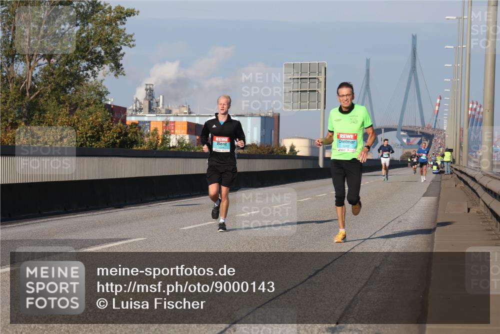 03.10.2025 - Köhlbrandbrückenlauf Luisa Fischer http://msf.ph/oto/9000143 03.10.2025 10:41:45 Position 3 3262 meine-sportfotos.de