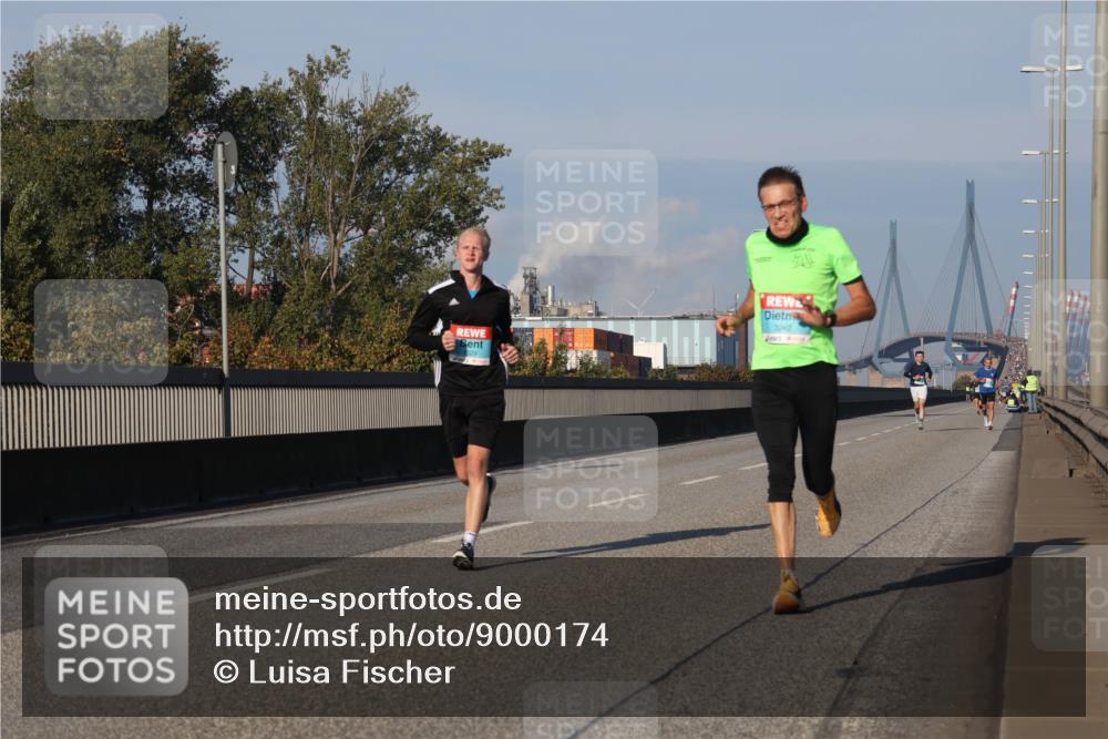 03.10.2025 - Köhlbrandbrückenlauf Luisa Fischer http://msf.ph/oto/9000174 03.10.2025 10:41:47 Position 3 3262 meine-sportfotos.de