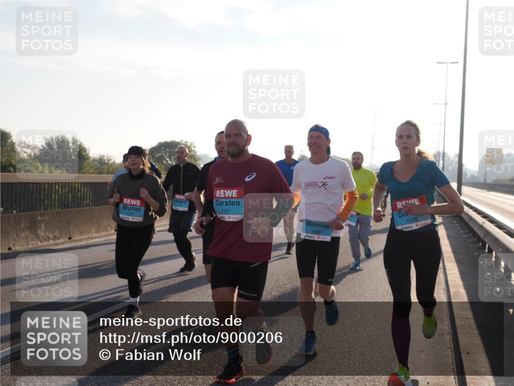 03.10.2025 - Köhlbrandbrückenlauf Fabian Wolf http://msf.ph/oto/9000206 03.10.2025 09:17:03 Position 3 1227, 1191, 3426, 1626 meine-sportfotos.de