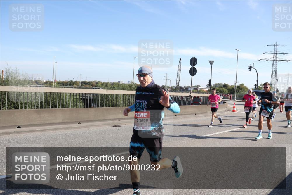 03.10.2025 - Köhlbrandbrückenlauf Julia Fischer http://msf.ph/oto/9000232 03.10.2025 12:14:51 Position 3 6187 meine-sportfotos.de