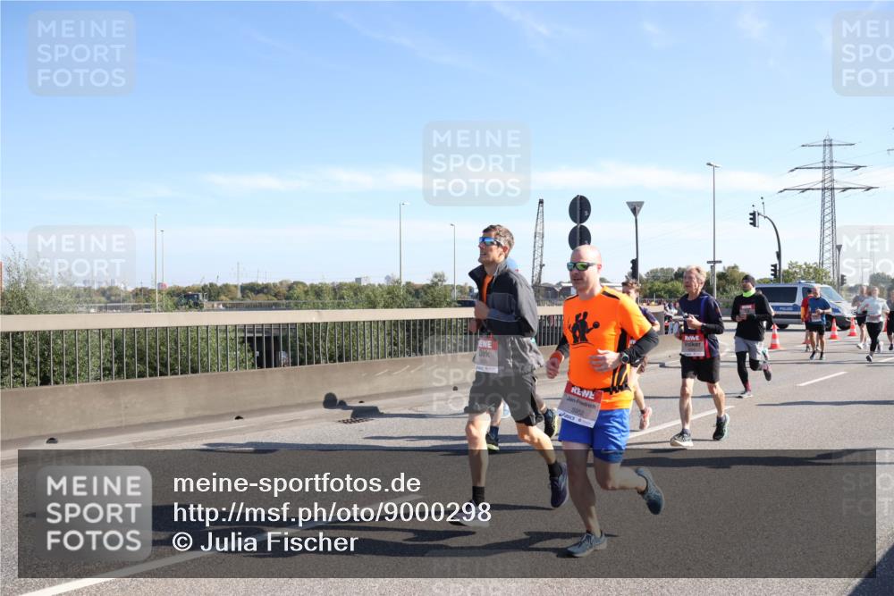 03.10.2025 - Köhlbrandbrückenlauf Julia Fischer http://msf.ph/oto/9000298 03.10.2025 12:14:59 Position 3 5952 meine-sportfotos.de