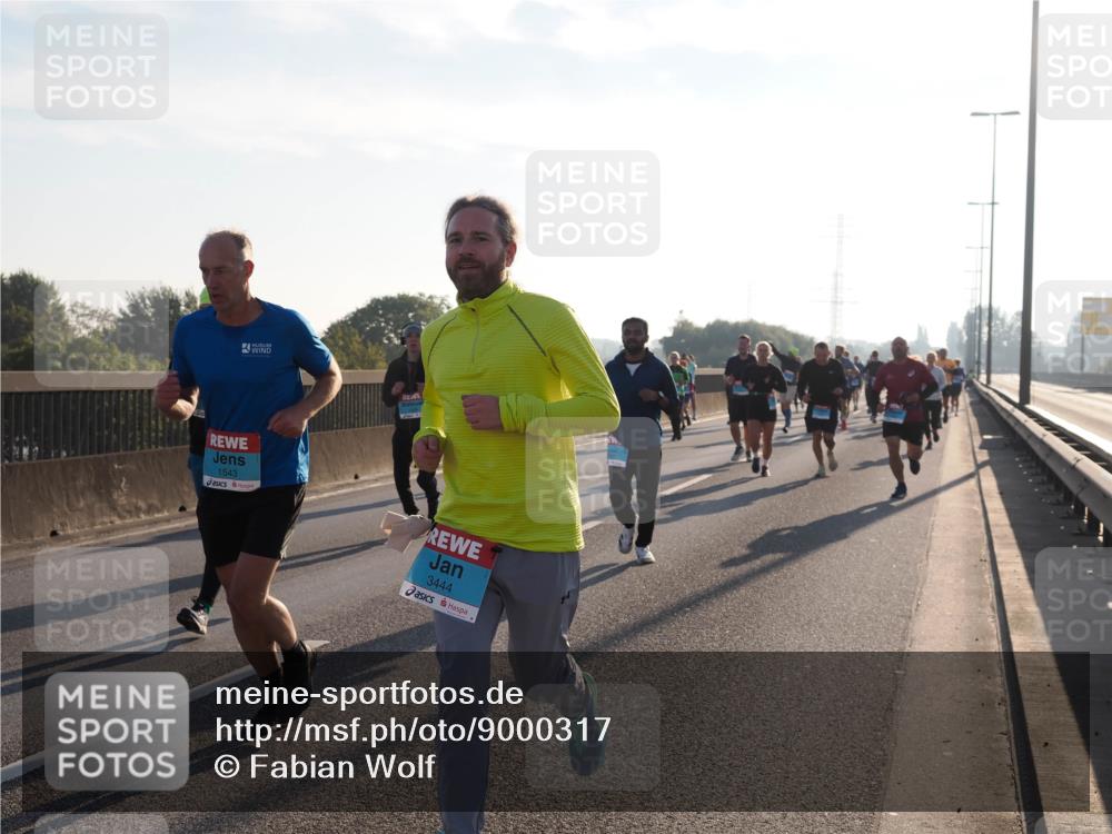 03.10.2025 - Köhlbrandbrückenlauf Fabian Wolf http://msf.ph/oto/9000317 03.10.2025 09:17:05 Position 3 1543, 3444 meine-sportfotos.de