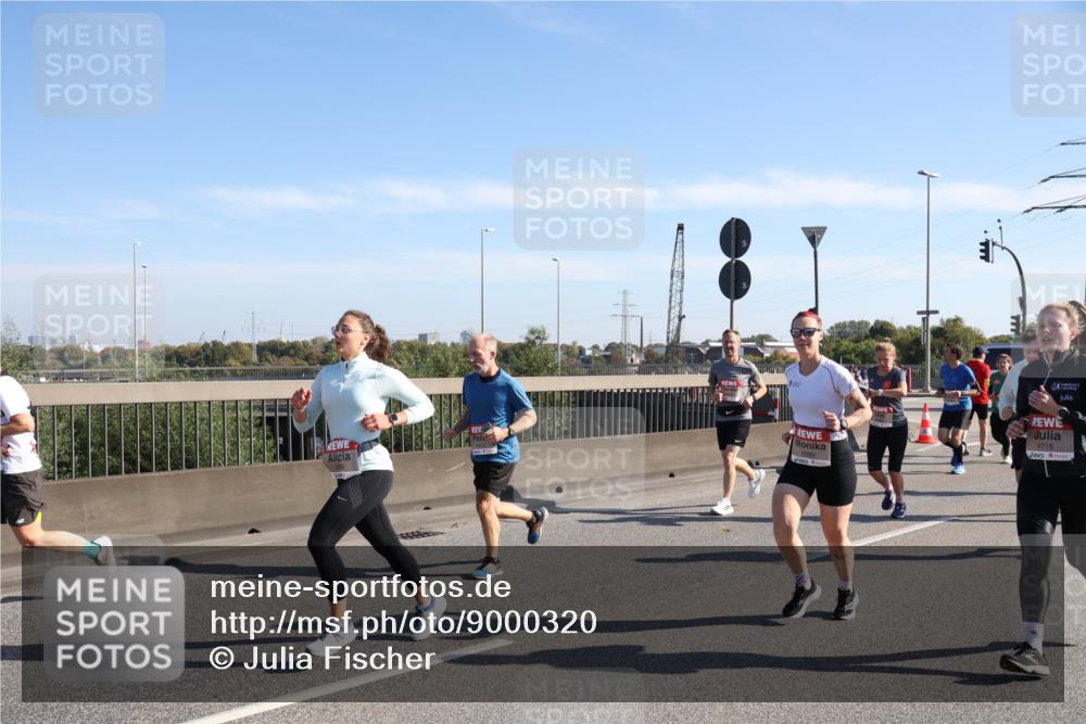 03.10.2025 - Köhlbrandbrückenlauf Julia Fischer http://msf.ph/oto/9000320 03.10.2025 12:15:03 Position 3 6089, 4718 meine-sportfotos.de