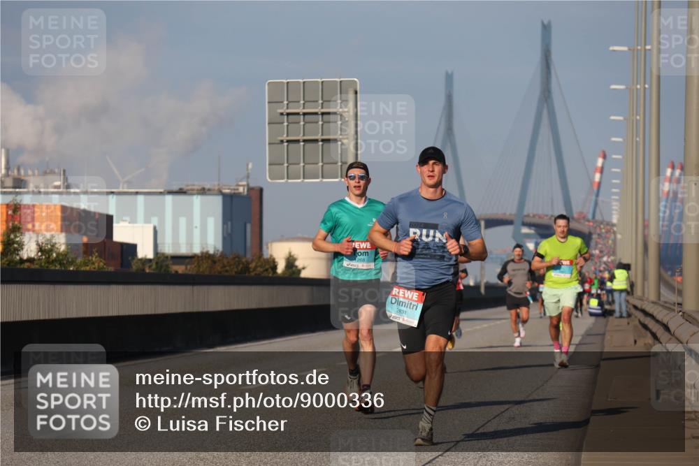03.10.2025 - Köhlbrandbrückenlauf Luisa Fischer http://msf.ph/oto/9000336 03.10.2025 10:42:23 Position 3 1268, 2024, 2831 meine-sportfotos.de