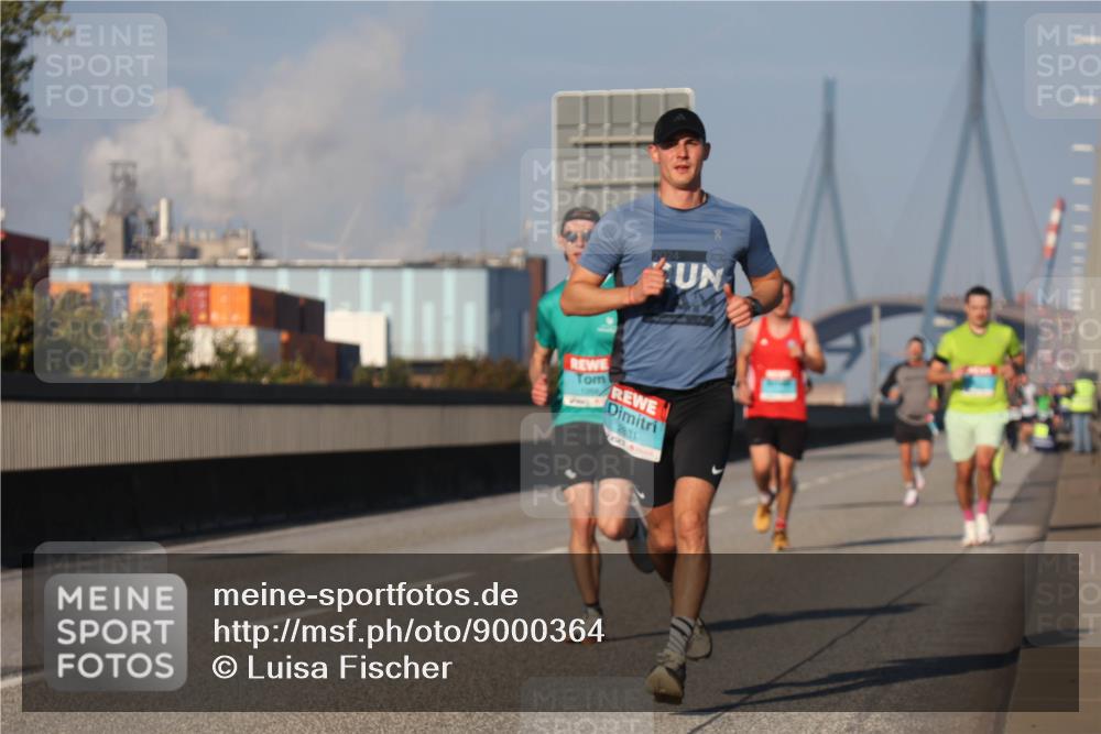 03.10.2025 - Köhlbrandbrückenlauf Luisa Fischer http://msf.ph/oto/9000364 03.10.2025 10:42:24 Position 3 2831 meine-sportfotos.de