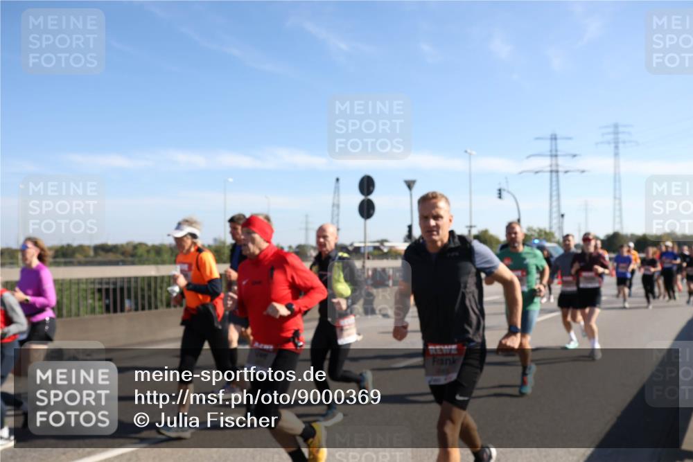 03.10.2025 - Köhlbrandbrückenlauf Julia Fischer http://msf.ph/oto/9000369 03.10.2025 12:15:12 Position 3 649 meine-sportfotos.de