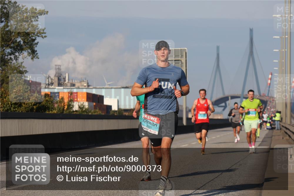 03.10.2025 - Köhlbrandbrückenlauf Luisa Fischer http://msf.ph/oto/9000373 03.10.2025 10:42:25 Position 3 2831 meine-sportfotos.de