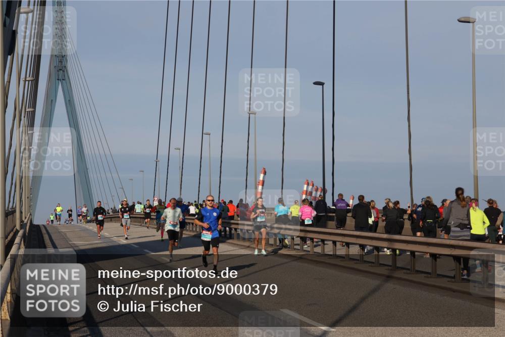 03.10.2025 - Köhlbrandbrückenlauf Julia Fischer http://msf.ph/oto/9000379 03.10.2025 09:34:49 Position 2  meine-sportfotos.de